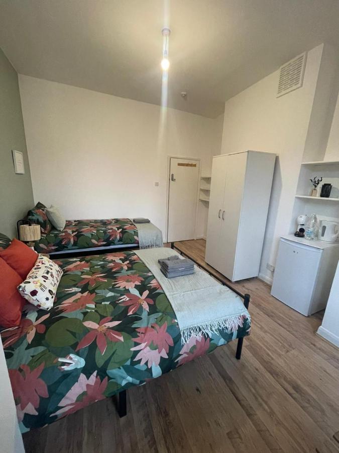 Contemporary Private Rooms Near Central Londres Exterior foto