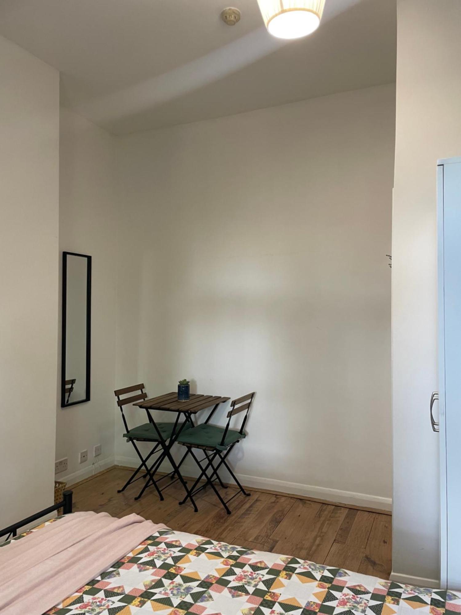 Contemporary Private Rooms Near Central Londres Exterior foto