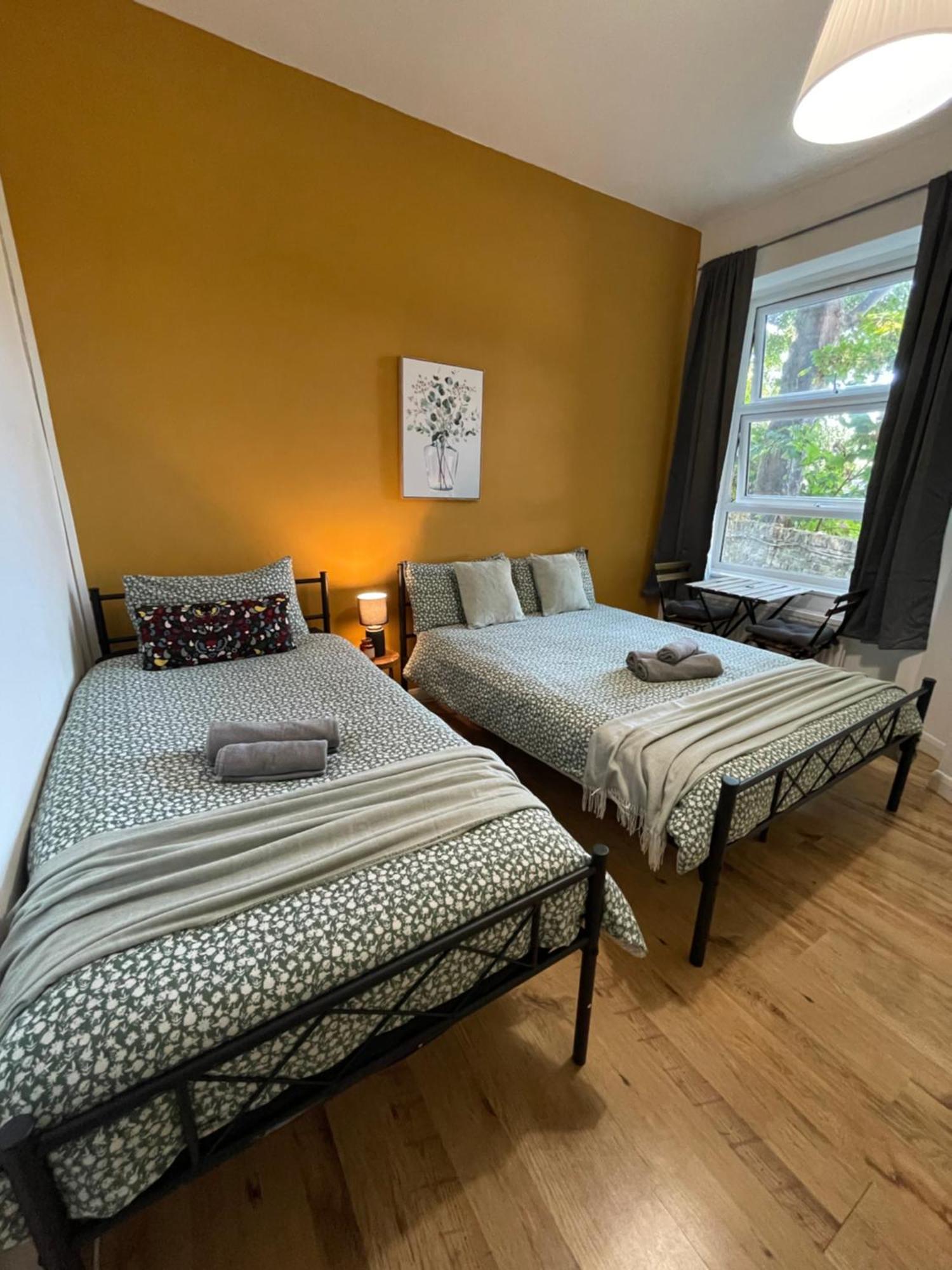 Contemporary Private Rooms Near Central Londres Exterior foto